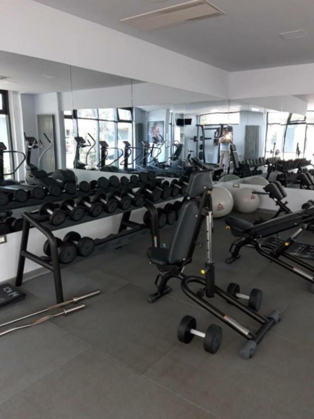 Alezzi Luxury Apartment Spa Resort Piscina Incalzita Sauna Parking Navodari Ngoại thất bức ảnh
