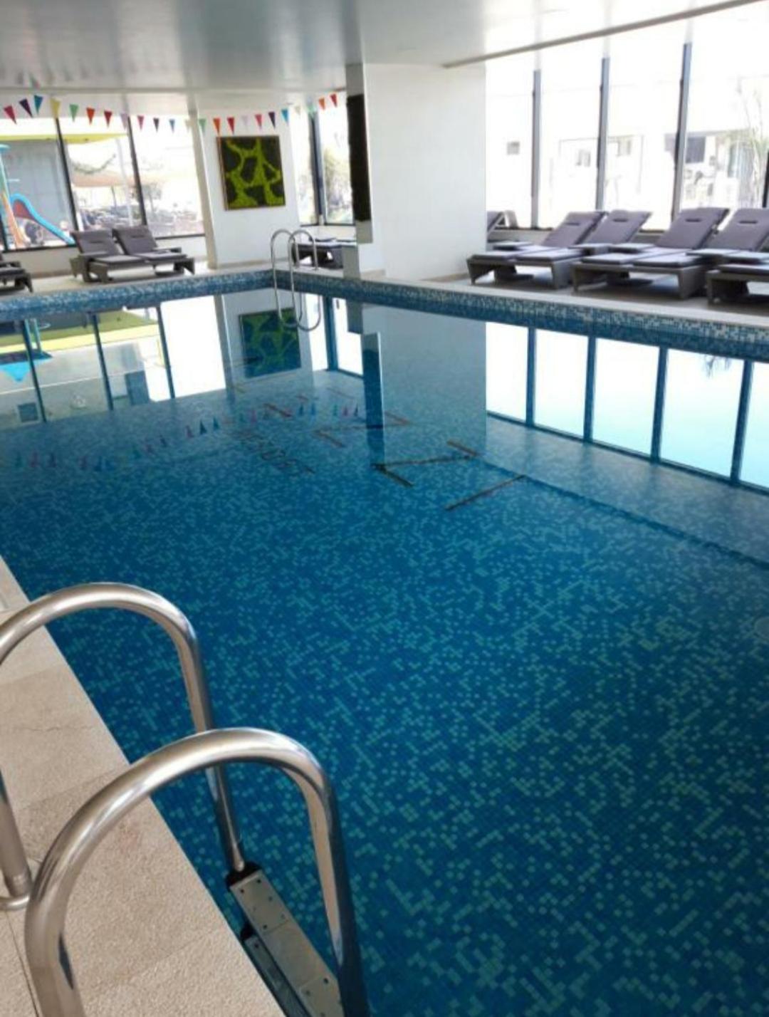 Alezzi Luxury Apartment Spa Resort Piscina Incalzita Sauna Parking Navodari Ngoại thất bức ảnh